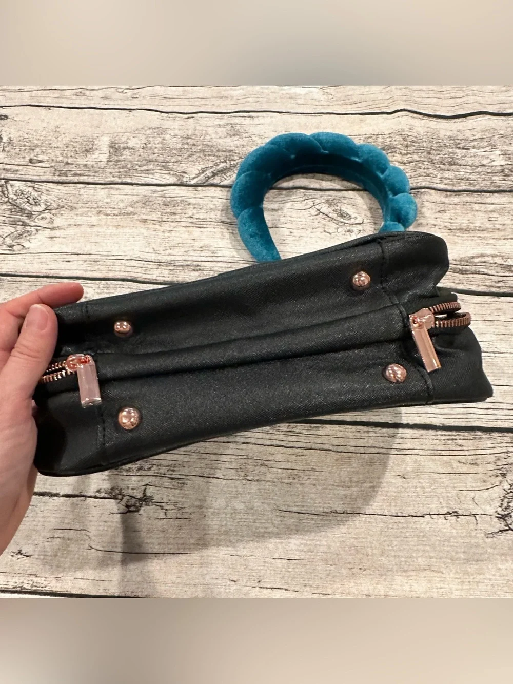 Drmtlgy Cosmetic Bag and Headband